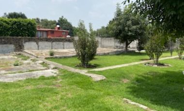 Excelente Terreno en Venta en Tepepan - Para inversionista o como casa con árboles frutales