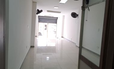 Local Comercial en  Calle Huancavilca e/ 11ava y 12ava  SanS