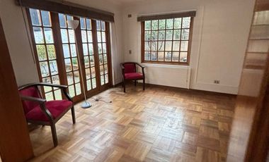 Casa en Arriendo en Candelaria Goyenechea//Vespucio//Bartolome de las Casas