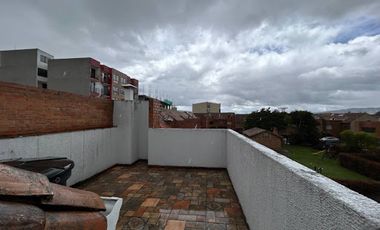 ARRIENDO de CASAS en CHIA