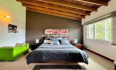 En venta espectacular casa en Condominio Club Aposentos