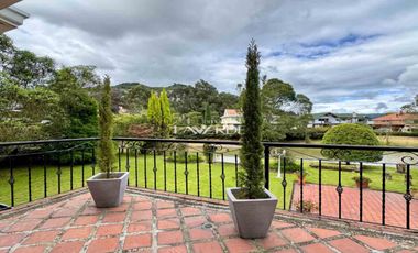 En venta espectacular casa en Condominio Club Aposentos