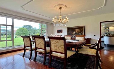 En venta espectacular casa en Condominio Club Aposentos