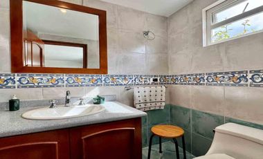 En venta espectacular casa en Condominio Club Aposentos