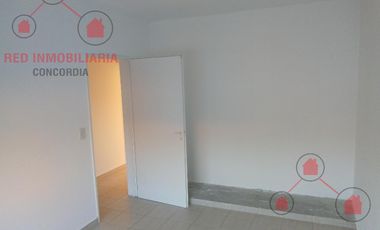 Duplex en zona Regimiento.