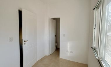 CASA EN ALQUILER  - San Isidro Labrador- VILLANUEVA TIGRE