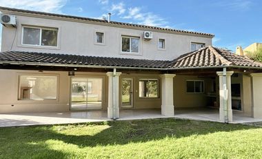 CASA EN ALQUILER  - San Isidro Labrador- VILLANUEVA TIGRE
