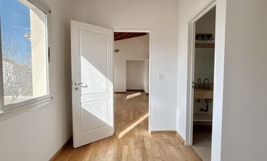 CASA EN ALQUILER  - San Isidro Labrador- VILLANUEVA TIGRE