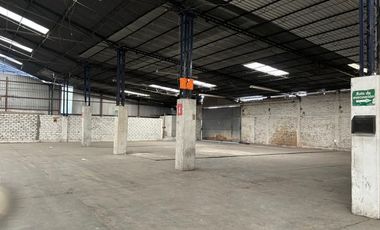 BODEGA EN VENTA/RENTA EN CELAYA