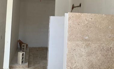CASA EN VENTA CON ALBERCA A 80 MTS DE LA PLAYA. PROGRESO. MÉRIDA
