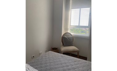APARTAMENTO MODERNO CON VISTA A LOS FARALLONES