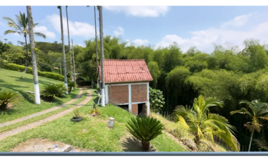 Casa campestre independiente para la venta en Combia, Pereira!!!