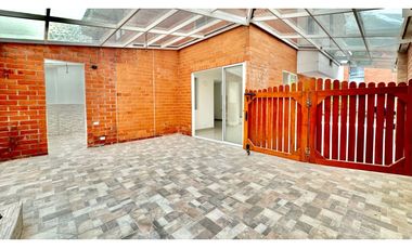 SE VENDE CASA EN CONDOMINIO EN CINCO SOLES, VA JAMUNDI CALI, JAMUNDI