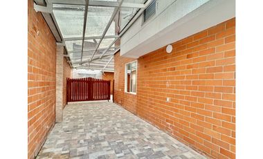 SE VENDE CASA EN CONDOMINIO EN CINCO SOLES, VA JAMUNDI CALI, JAMUNDI