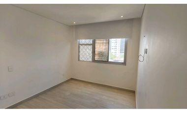 Apartamento vacío con vista later al mar Playa Salguero-005