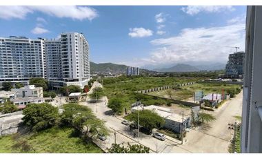 Apartamento vacío con vista later al mar Playa Salguero-005