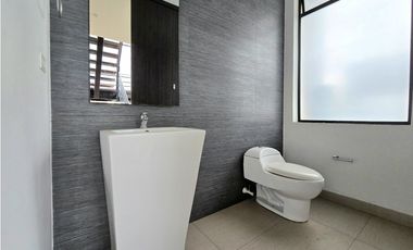 SE VENDE CASA EN COTA EN CONJUNTO CERRADO