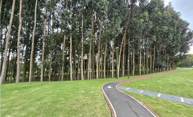 SE VENDE CASA EN COTA EN CONJUNTO CERRADO