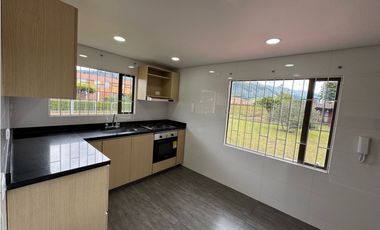 Arriendo casa campestre de un nivel