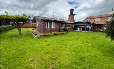 Arriendo en casa de un nivel