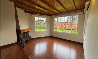 Arriendo en casa de un nivel