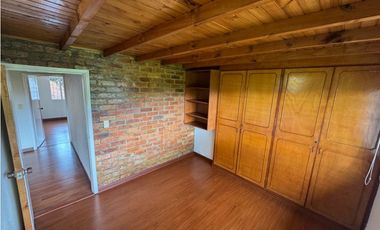 Arriendo en casa de un nivel