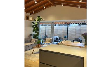 Venta de casa de 1 piso en el Retiro