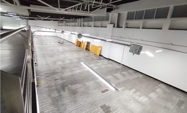 SE ARRIENDA LOCAL EN CAPELLANIA