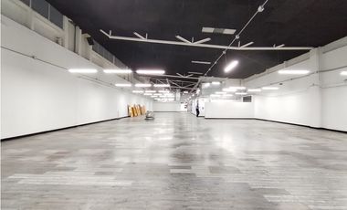 SE ARRIENDA LOCAL EN CAPELLANIA