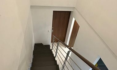 DEPARTAMENTO EN DOS NIVELES