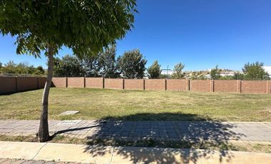 Venta de Terreno junto a área verde Lomas de Angelópolis Cascatta