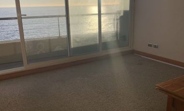 Arrendamos maravilloso depto recien remodelado con vista frontal al mar