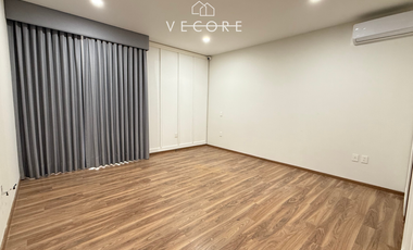 RESIDENCIA EN VENTA EN VILLA VERONA, ZONA DIAMANTE, ZAPOPAN