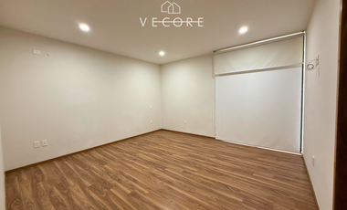 RESIDENCIA EN VENTA EN VILLA VERONA, ZONA DIAMANTE, ZAPOPAN