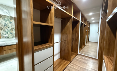 RESIDENCIA EN VENTA EN VILLA VERONA, ZONA DIAMANTE, ZAPOPAN