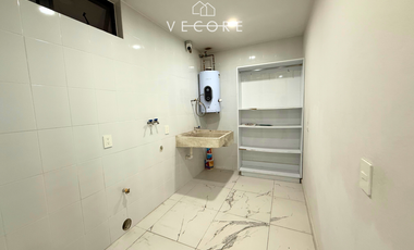 RESIDENCIA EN VENTA EN VILLA VERONA, ZONA DIAMANTE, ZAPOPAN