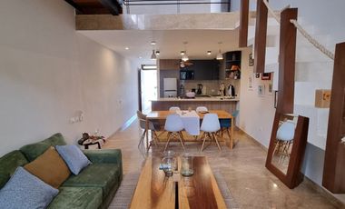 EN VENTA TOWNHOUSE AMUEBLADO EN MONTES DE AMÉ, MÉRIDA
