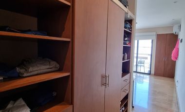 EN VENTA TOWNHOUSE AMUEBLADO EN MONTES DE AMÉ, MÉRIDA