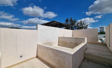 EN VENTA TOWNHOUSE AMUEBLADO EN MONTES DE AMÉ, MÉRIDA