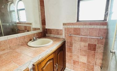 Casa en Fraccionamiento Lomas de Atzingo