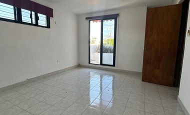 Casa en  RENTA MONTEALBAN