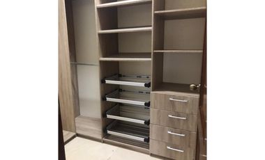 Casa en alquiler en clayton en los senderos de camino de cruces