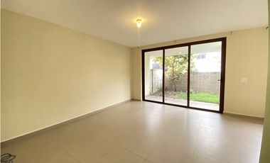 Casa en  Alquiler o Venta  – Brisas del Golf, PH Golf Gardens - LH 