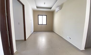 Casa en  Alquiler o Venta  – Brisas del Golf, PH Golf Gardens - LH 