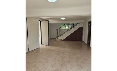 VENTA DUPLEX ALBROOK 594M2 EV