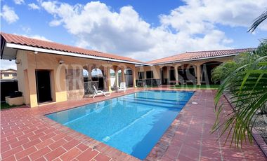 Oportunidad! Se Vende hermosa Casa Campestre en Chame