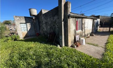 Vendo Casa a reciclar en Caseros, Entre Ríos