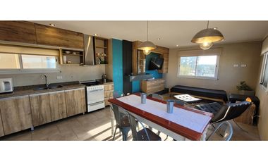 Vendo departamento 3 Amb con Gas Natural, cochera y Balcón