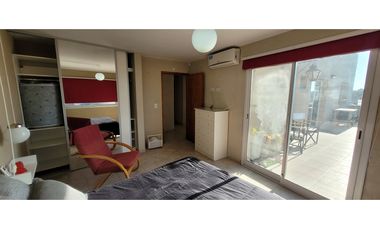 Vendo departamento 3 Amb con Gas Natural, cochera y Balcón