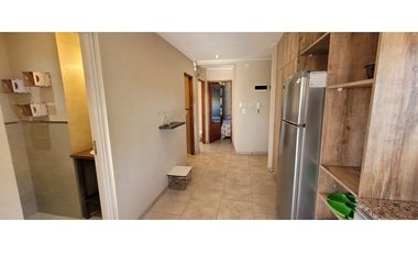 Vendo departamento 3 Amb con Gas Natural, cochera y Balcón